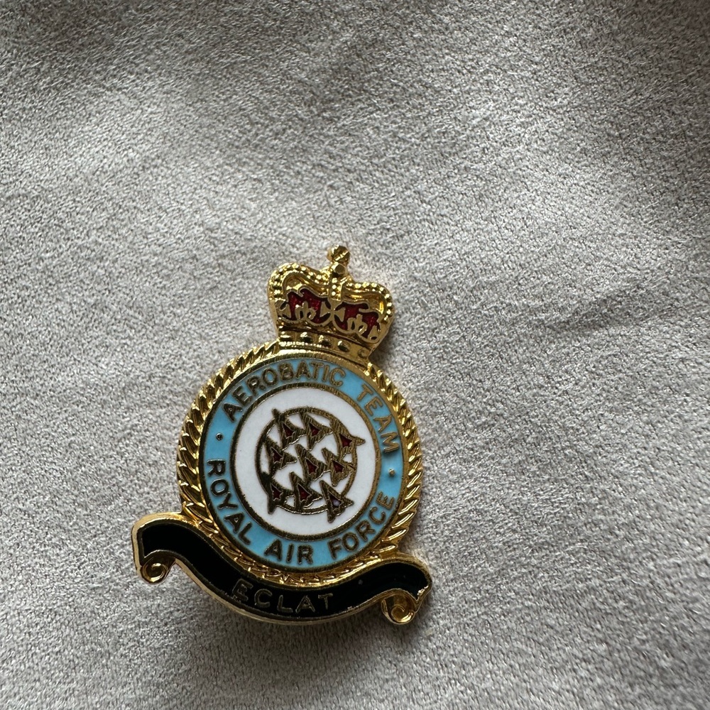 Royal Air Force Aerobatic Team Brooch - Gold and Blue